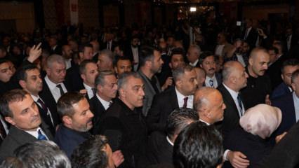 Olaylı TBB se&ccedil;imlerini CHP'li Vahap Se&ccedil;er kazandı