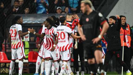 Şampiyonluk r&ouml;tar yaptı! Galatasaray, Samsun'da hezimete uğradı