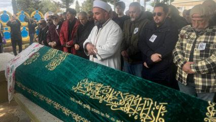 Sanat&ccedil;ı T&uuml;lay &Ouml;zer, son yolculuğuna uğurlandı