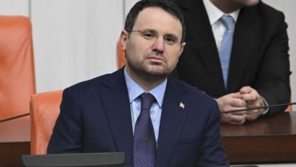 Zaman aşımına uğrayan cinayet dosyaları a&ccedil;ılacak mı? Bakan G&uuml;rlek'ten dikkat &ccedil;eken mesaj!
