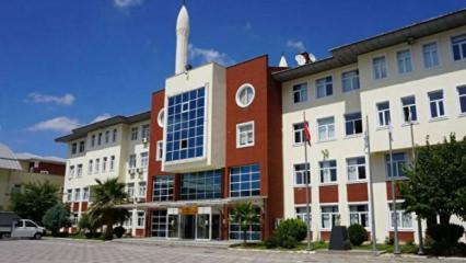 200'&uuml; aşkın gen&ccedil; İslami ilimler i&ccedil;in Kartal'da buluşuyor