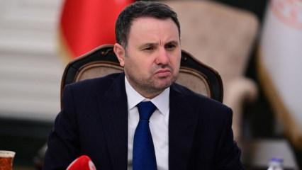 Bakan G&uuml;rlek, &Ccedil;ağla Tuğaltay'ın ailesiyle g&ouml;r&uuml;şt&uuml;