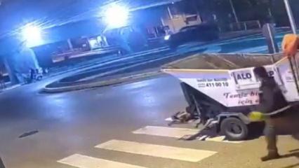 Gece yarısı korkun&ccedil; kaza: Motosiklet pikaba &ccedil;arptı, 2 kişi ağır yaralı