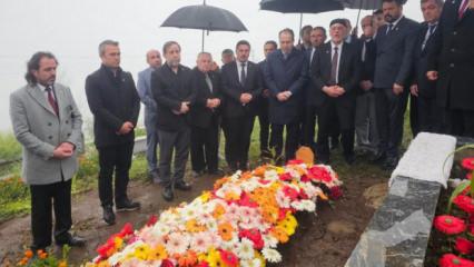 Gen&ccedil;lik Kolları Başkanı &ouml;ld&uuml;r&uuml;ld&uuml;! Fatih Erbakan'dan taziye ziyareti