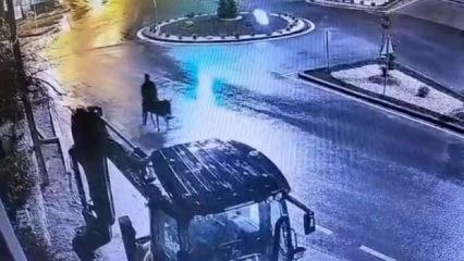 Kayseri'de bir hırsız kuyumcuyu forklifle kuyumcuyu soydu eşekle ka&ccedil;tı! 