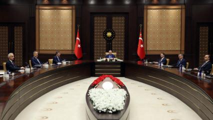 K&uuml;lliye'de ilk siber zirve: Toplantı sonrası a&ccedil;ıklama yapıldı