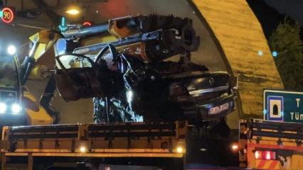 Kuzey Marmara'da otomobil t&uuml;nel girişine saplandı