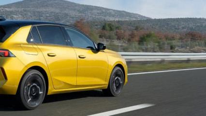 Yenilenen Opel Astra T&uuml;rkiye'de satışa sunuldu!