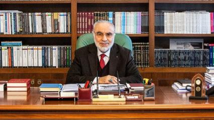 'Siyasette &uuml;mmet anlayışını ve bilincini getirip yerleştirken Erbakan&rsquo;dır'