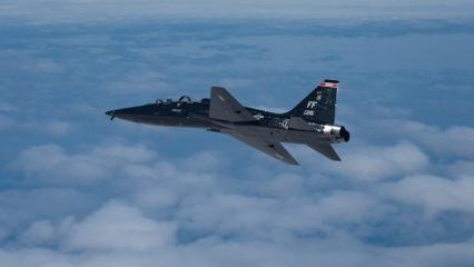 ABD'de askeri eğitim u&ccedil;ağı yere &ccedil;akıldı: 2 pilot sağ!