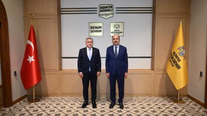 Bakan Bak ve Ak Parti Genel Başkan Yardımcısı B&uuml;y&uuml;kg&uuml;m&uuml;ş, Başkan Altay&rsquo;ı ziyaret etti