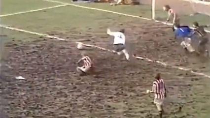 &Ccedil;amur deryasına d&ouml;nen sahada atılan muhteşem gol yıllar sonra yeniden g&uuml;ndemde