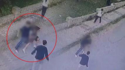 Defalarca bı&ccedil;akladılar! 15 yaşındaki Abdulbaki'nin &ouml;ld&uuml;ğ&uuml; kavga kamerada
