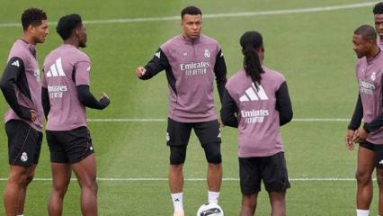 Mbappe'den herkesi şok eden hareket! Dakikalar i&ccedil;inde terk etti