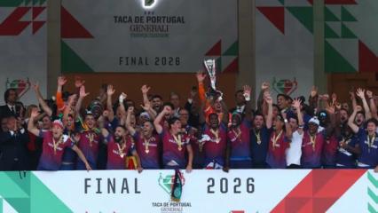 Finalde tarihe ge&ccedil;en s&uuml;rpriz! 2. Lig ekibi Avrupa devinin elinden kupayı aldı