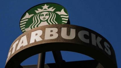 G&uuml;ney Kore'de Starbucks krizi! Devlet Başkanı &ccedil;ileden &ccedil;ıktı
