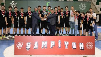 Beşiktaş, Giresun&rsquo;da T&uuml;rkiye şampiyonu oldu