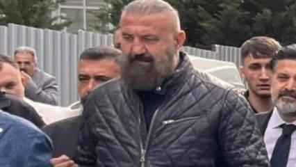 CHP'de kriz devam ediyor: 'Mafya' dedikleri kişi milli g&uuml;reş&ccedil;i &ccedil;ıktı
