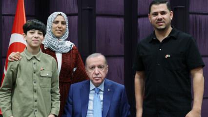 Cumhurbaşkanı Erdoğan, Gazzeli Ebu Cezer ve ailesini kabul etti