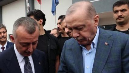 Cumhurbaşkanı Erdoğan'dan S&uuml;per Lig ekibinin m&uuml;zesine imzalı forma!