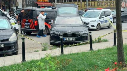 Bağcılar'da esrarengiz &ouml;l&uuml;m! Kendi aracının bagajında bulundu...