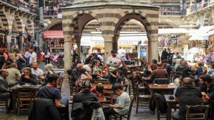 Gelenin aşık olup, hayran kaldığı şehir: Diyarbakır bayram tatilini yoğun ge&ccedil;irecek