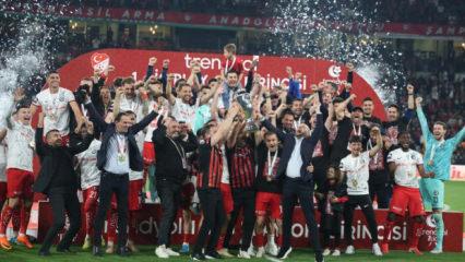 S&uuml;per Lig'e y&uuml;kselen son takım &Ccedil;orum FK oldu!