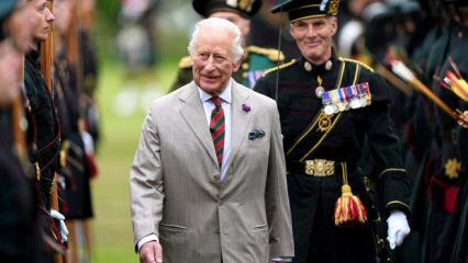 &Uuml;lkeyi karıştıran Kral Charles anonsu! Apar topar yayını kestiler