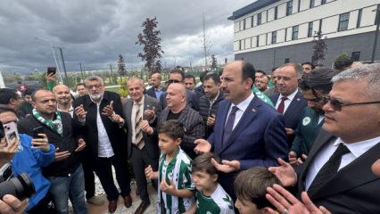 T&uuml;m şehir kenetlendi! Tarihi ma&ccedil;a takımı dualarla uğruladılar