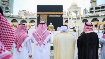 2 milyon hacı Kabe'de bayram namazı kıldı