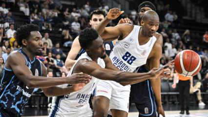 Anadolu Efes seride 1-0 &ouml;ne ge&ccedil;ti