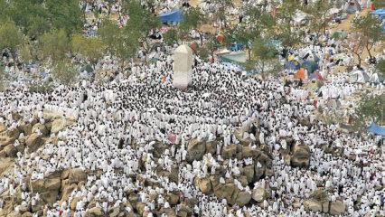 Arafat mahşerin, provası ya da aranan marifetin kapısı