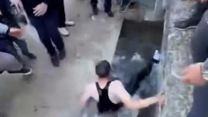 Bayram namazına gelmeyenleri buz gibi suya attılar