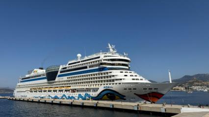 Bodrum'da kruvaziyer bereketi: Aidablu binlerce turisti getirdi