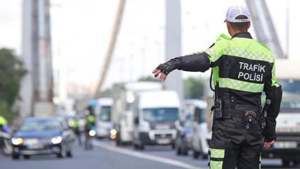İstanbul'da ka&ccedil;ak kurbanlık taşıyan s&uuml;r&uuml;c&uuml;lere 626 bin 189 lira ceza kesildi