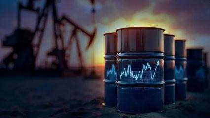 K&uuml;resel petrol stokları t&uuml;kendi: Dev şirketlerden yaz ayları i&ccedil;in fiyat uyarısı