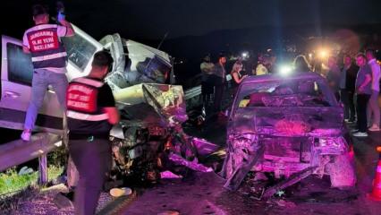 Mersin'de 3 aracın karıştığı zincirleme kazada 1 &ouml;l&uuml;, 5 yaralı