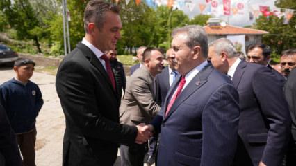 Destici&rsquo;den Kuş&ccedil;u&rsquo;da MHP se&ccedil;im ofisini ziyaret etti