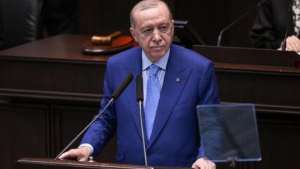 Erdoğan'dan CHP'ye sert s&ouml;zler: Kahramanları şimdi hain oldu