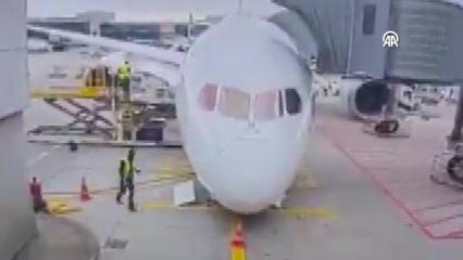Frankfurt Havalimanı'nda korkutan anlar: U&ccedil;ağın iniş takımları &ccedil;&ouml;kt&uuml;
