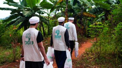 İDDEF, kurban sevincini 2,4 milyon ihtiya&ccedil; sahibiyle paylaştı