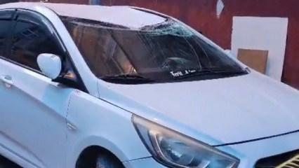 İstanbul'da 5'inci kattan otomobilin &uuml;zerine d&uuml;şen kişi &ouml;ld&uuml;