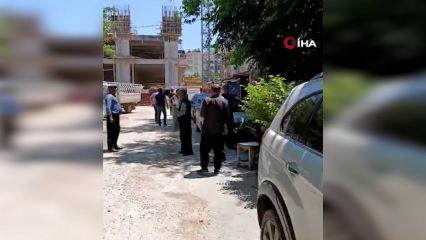 Kahramanmaraş'ta depreme video &ccedil;ekerken yakalandı: Panik anları kamerada