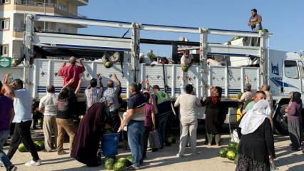 Mersin'de 30 tonluk hayır! Vatandaşa bedava dağıttı 