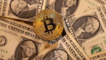 Piyasada b&uuml;y&uuml;k tedirginlik: Bitcoin iki ayın dibinde!