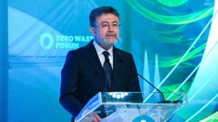 Sıfır Atık Forumu'nda &ccedil;arpıcı tablo! Bakan Yumaklı a&ccedil;ıkladı: Yıllık zarar 1 trilyon dolar