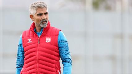 S&uuml;per Lig efsanesi başkansız kalmıştı! Şimdi de hoca veda etti