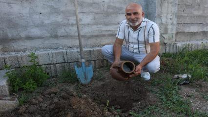 Yerden &ccedil;ıktı, g&ouml;ren altın dolu zannetti! Hatay&rsquo;da damak &ccedil;atlatan s&uuml;rpriz
