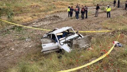 Yozgat'ta feci kaza: 2 &ccedil;ocuk &ouml;ld&uuml;, 3 kişi yaralandı!