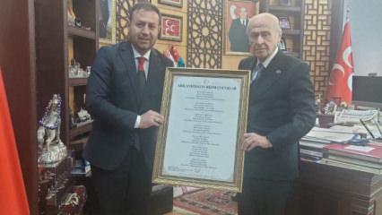 Devlet Bah&ccedil;eli talimat verdi! D&uuml;nya Kupası &ouml;ncesi Milli Takım'a anlamlı jest